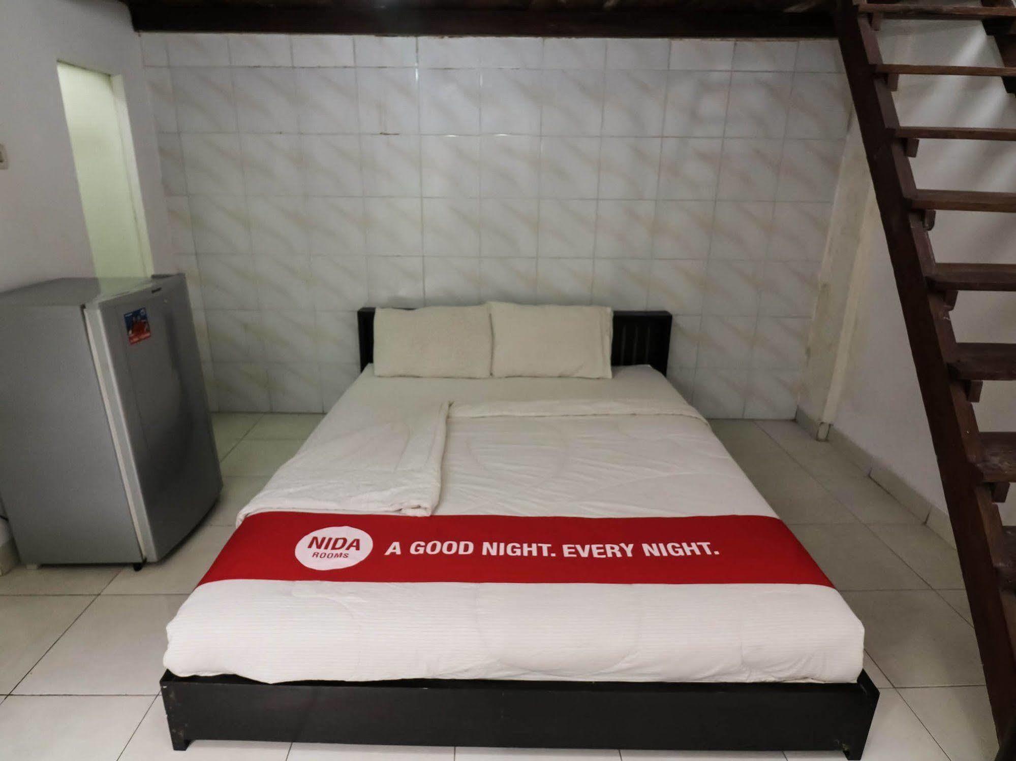Super Oyo 91495 Hotel Indah Residence Denpasar Kültér fotó
