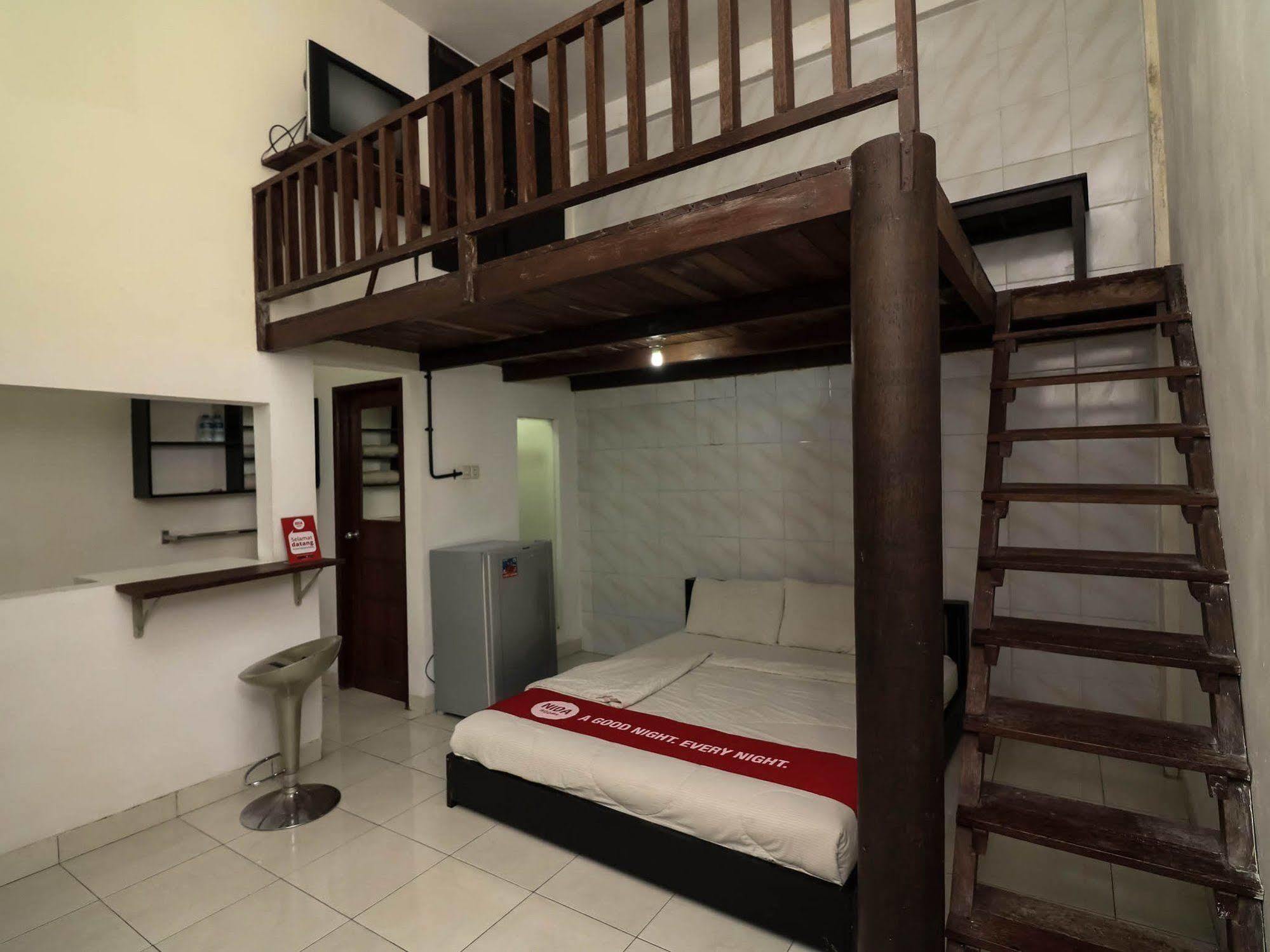 Super Oyo 91495 Hotel Indah Residence Denpasar Kültér fotó